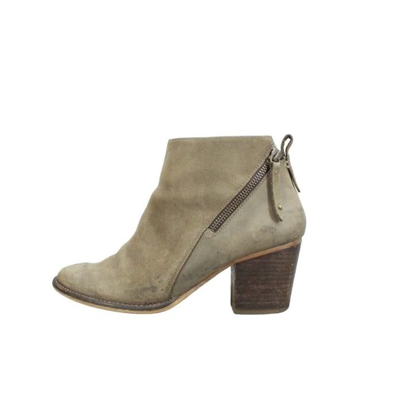 Blondo Shoes - BLONDO Nivada Brown Leather Waterproof Heeled Ankle Boots Size 9